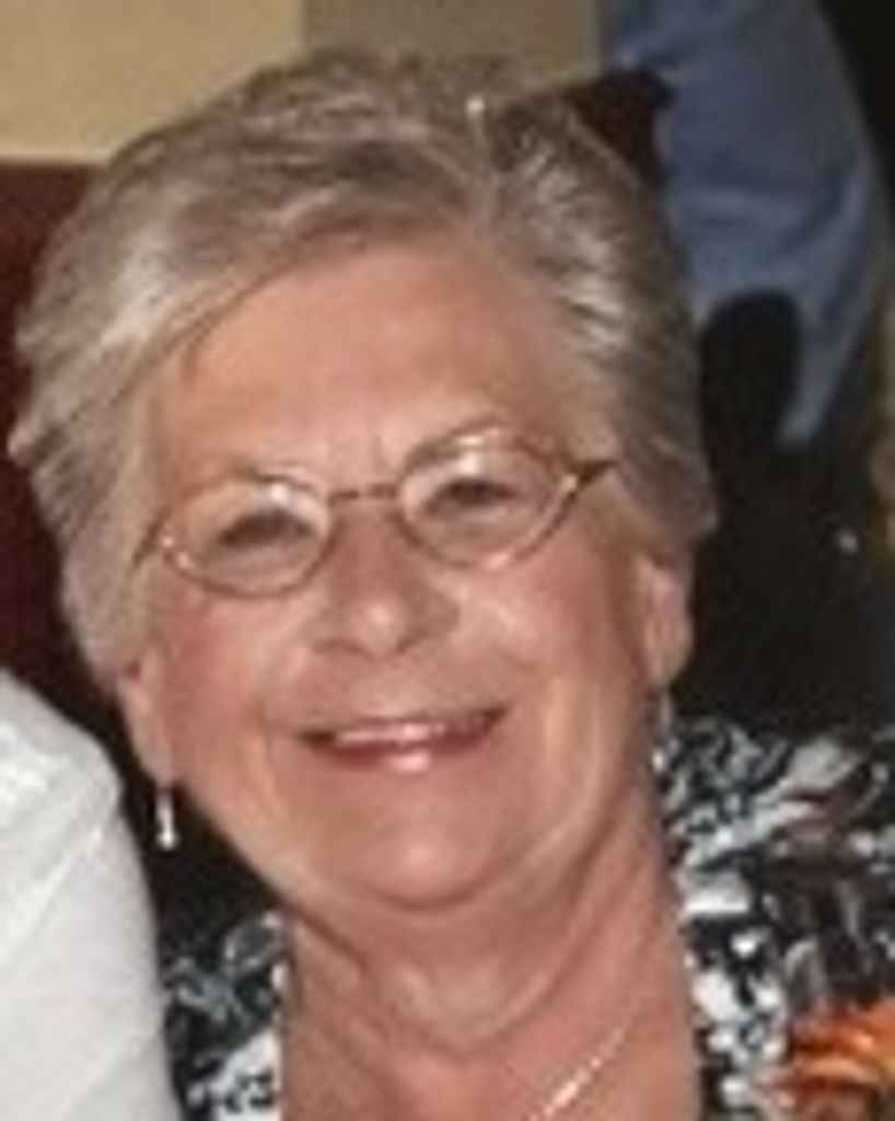 Diane Schlesinger Profile Photo