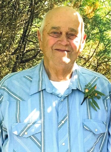 Robert Duane Gust's obituary image