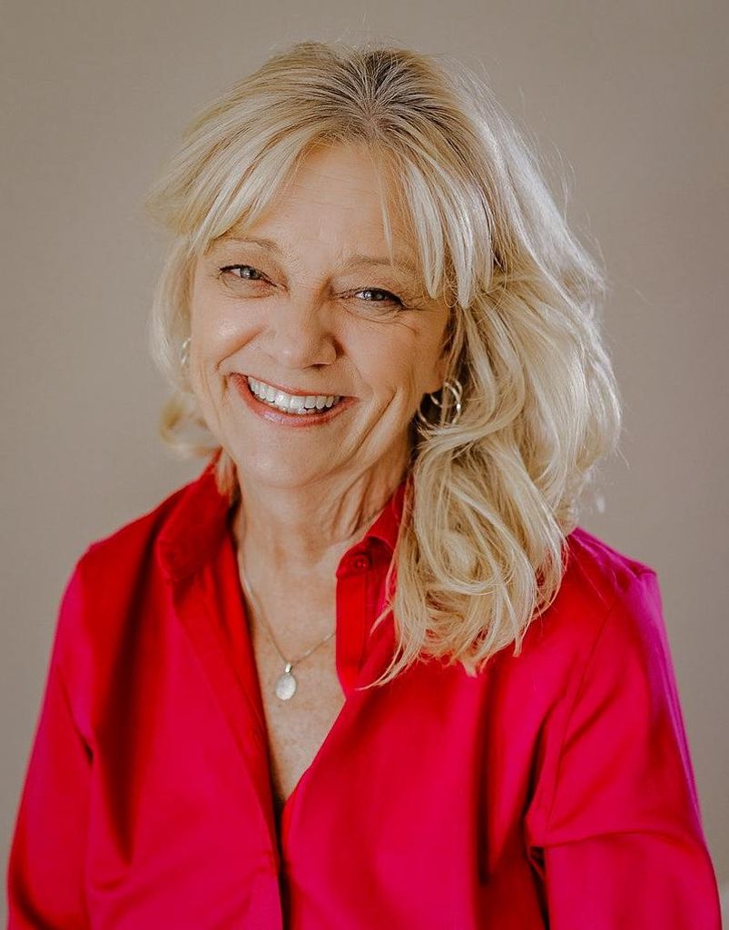 Carol "Jeanette" Christian