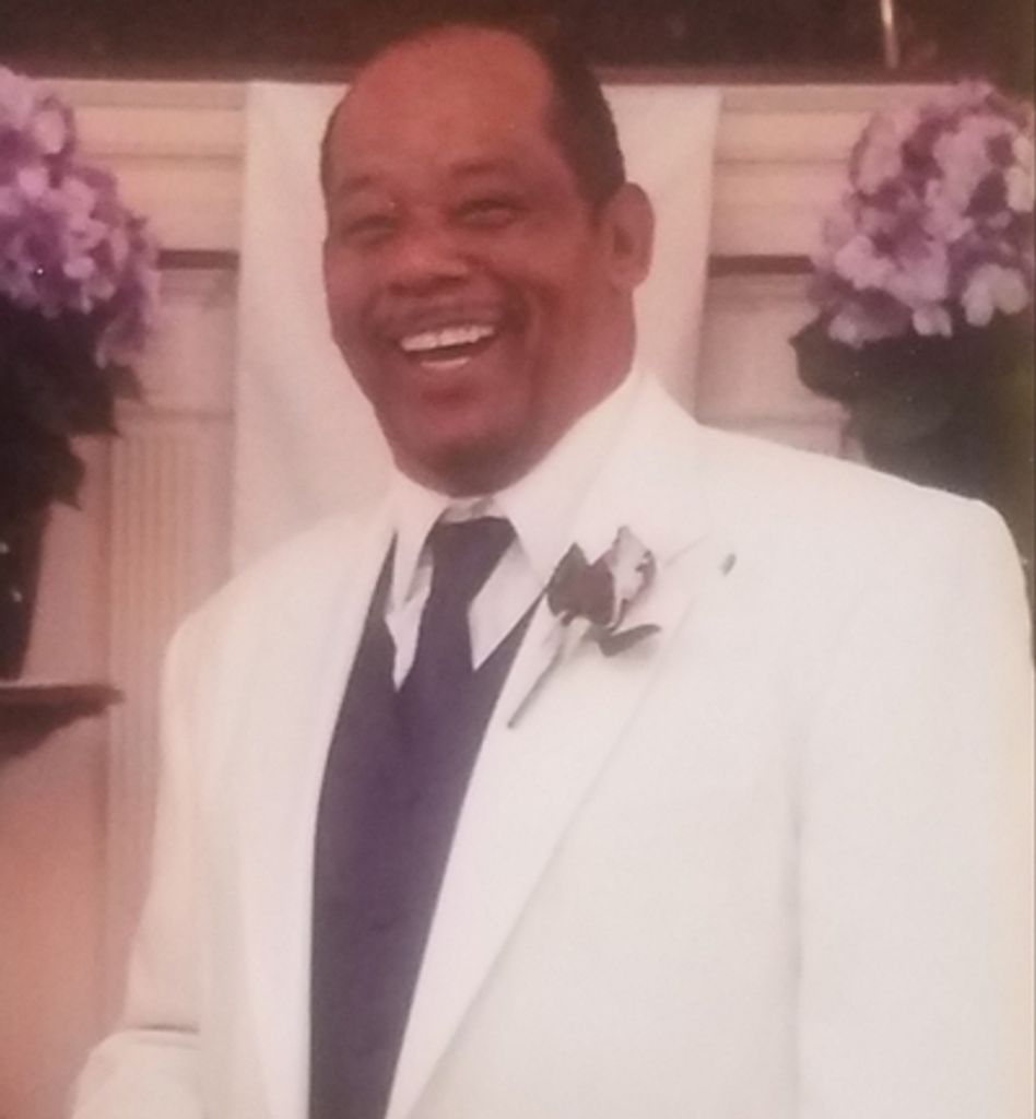 Etone Wayne Bowles Profile Photo