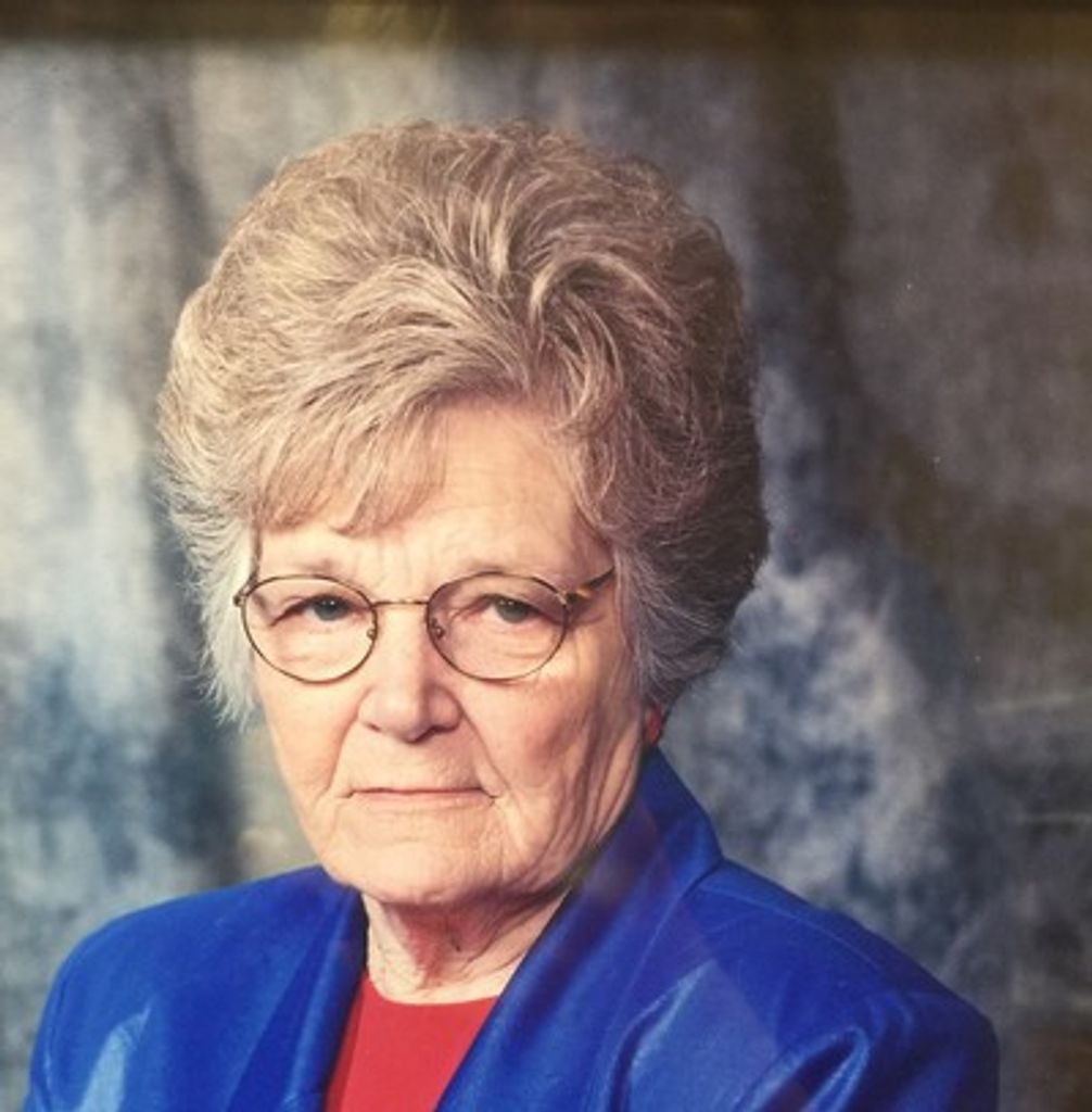 Edna "Maw" M. Reyenga