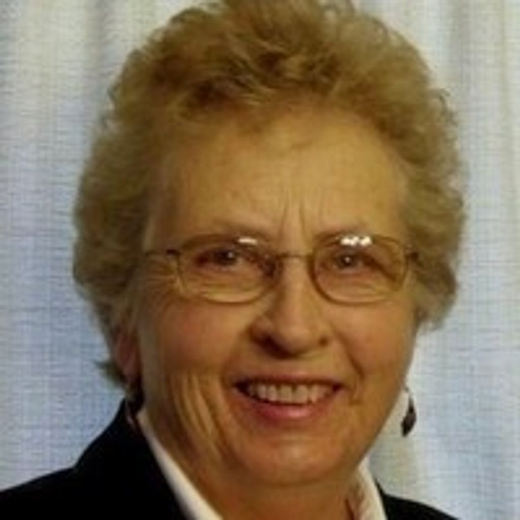 Betty Ring