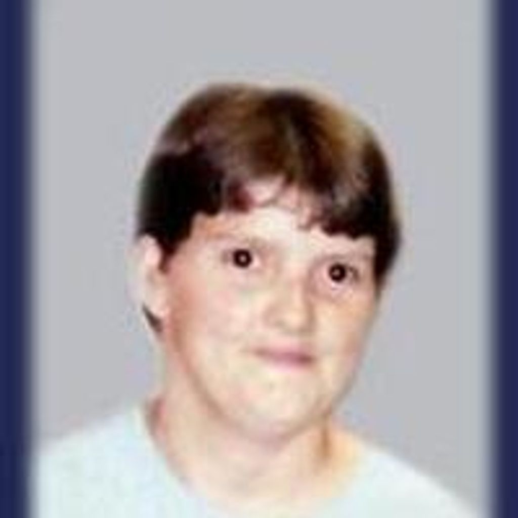 Stacy  Lynn Succaw