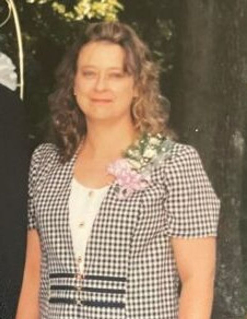 Deborah Lynn (Lyons)  Wade