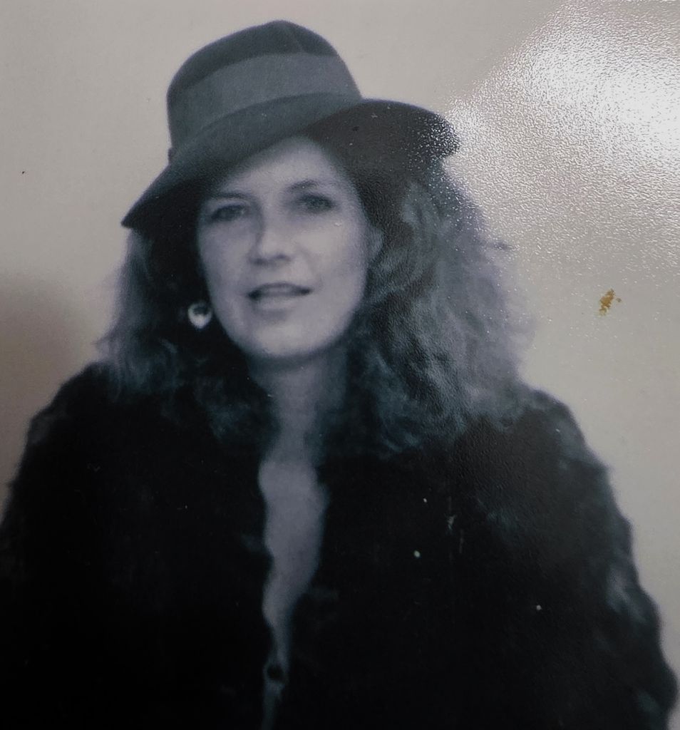 Martha Suzanne Askins
