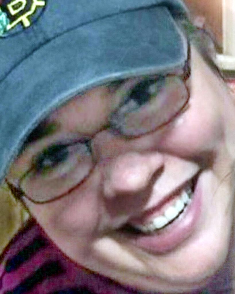 Delia Lynne Banach Profile Photo