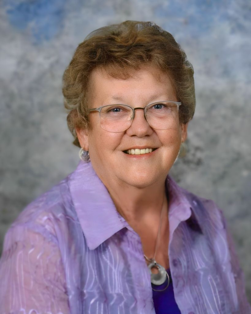 Elaine Marriott Profile Photo