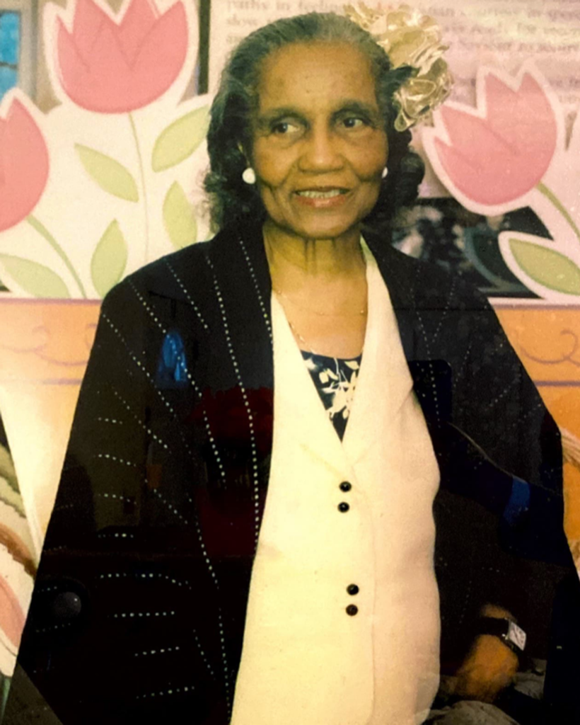 Mrs. Louise Grant Wiggins