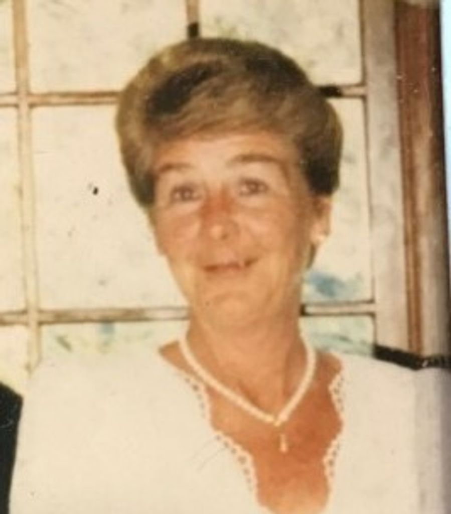 Arlene Mandola