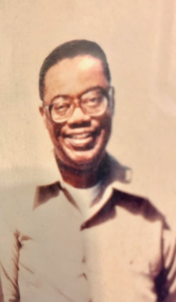 Samuel Thomas Profile Photo