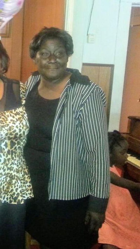 Lulita Anders Profile Photo