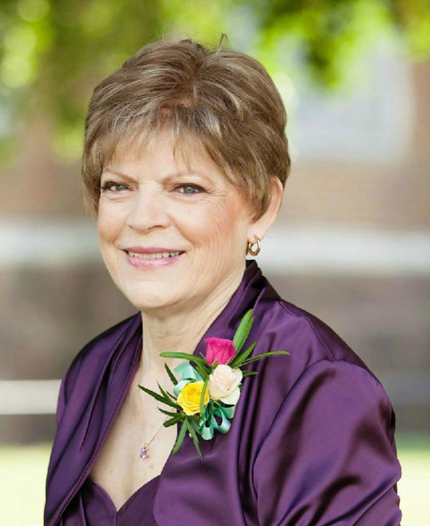 Wilma Atwood Donhowe
