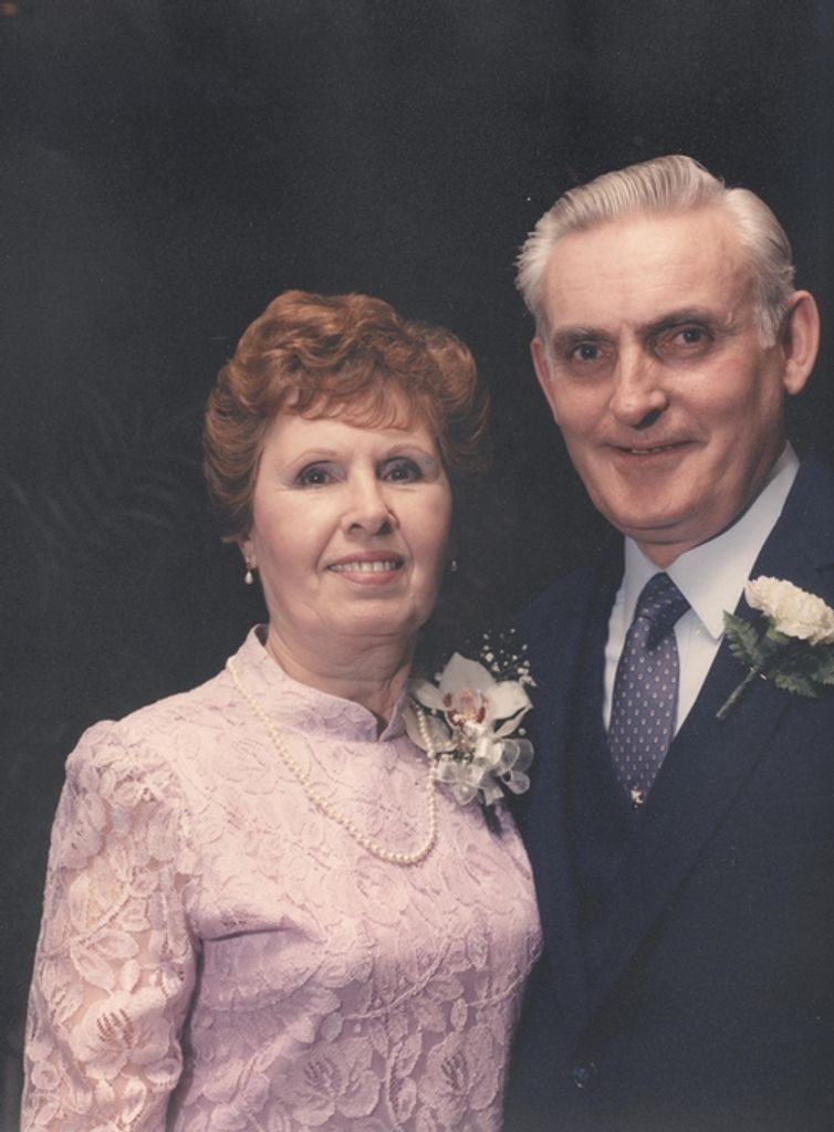 Marilyn E Berky (Adkins) Profile Photo