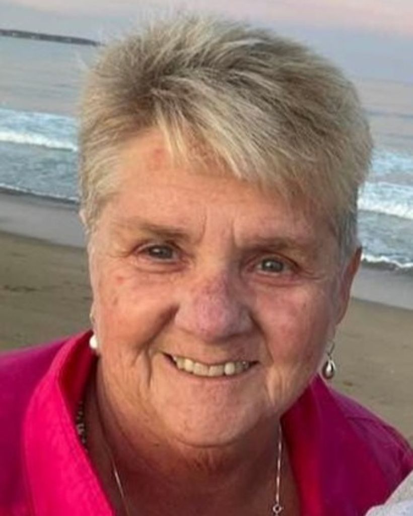 Denise E. Davis Profile Photo