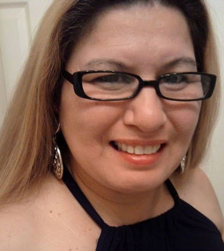 Sandra Selio Vega