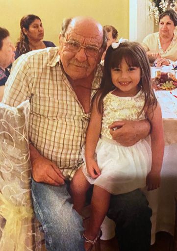 Roel Gutierrez de la Garza photo gallery thumbnail 38 of 41