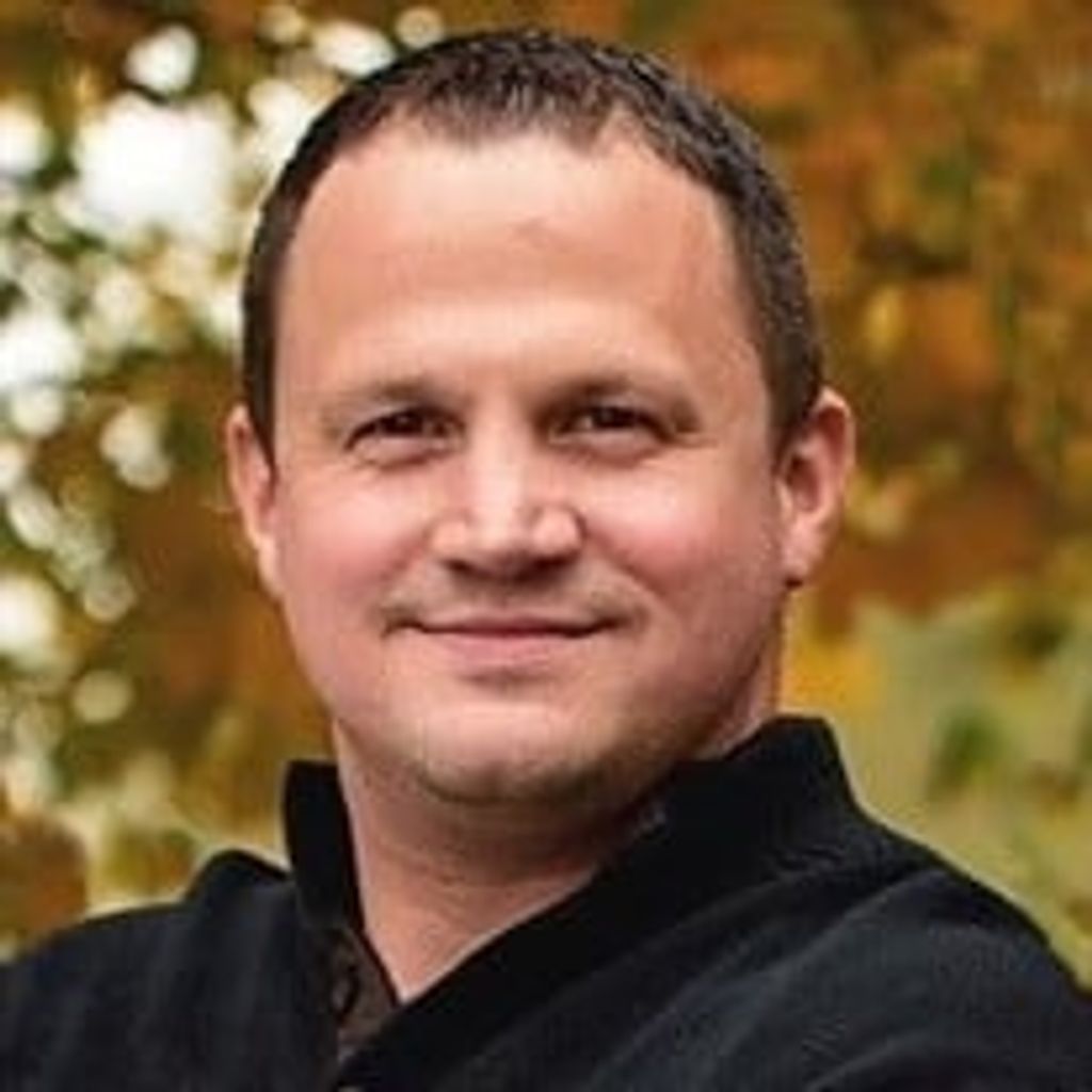 Robert "Rob" Adams