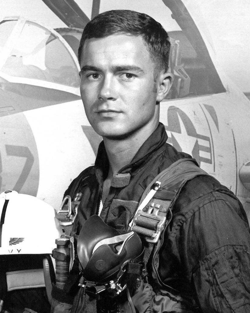 Patrick Earle Arwood Profile Photo