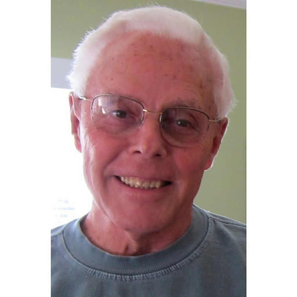 Joseph Paul Duchesneau Profile Photo