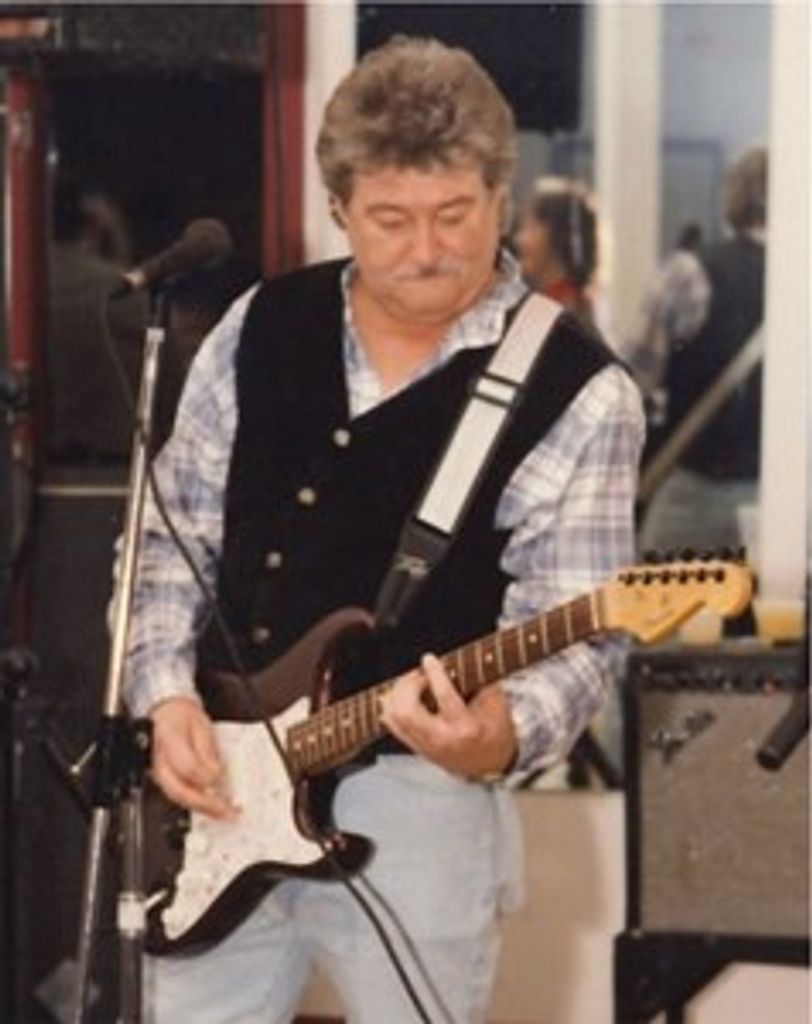 Charles Edward Spencer Profile Photo