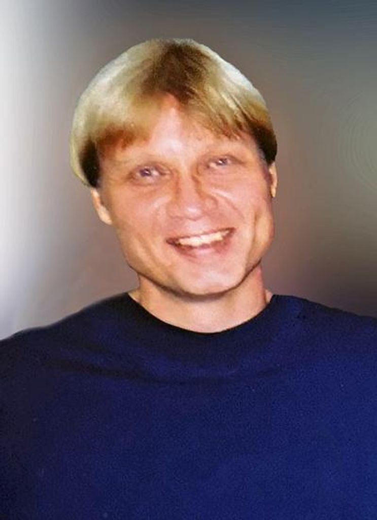 Chuck Benson Profile Photo