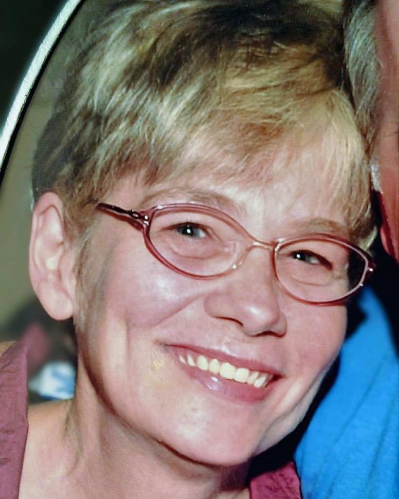 Julie Ann (Sacca) Tucker Profile Photo