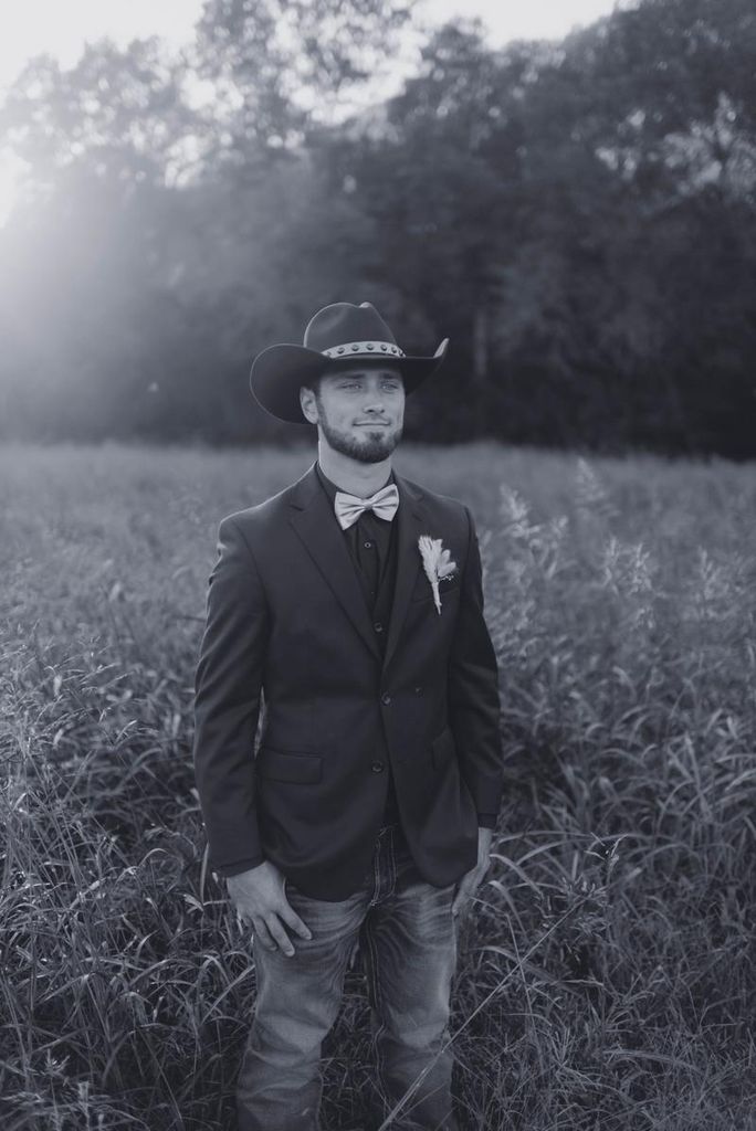 Noah Matthew Mills Profile Photo