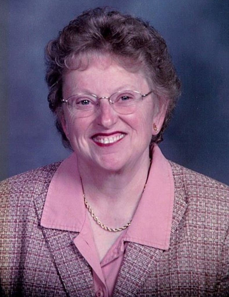 Phyllis Elvera Urch