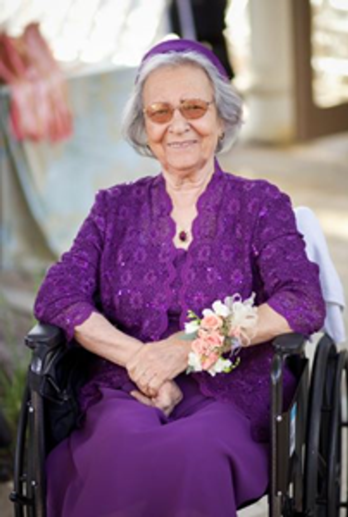 Maria L. Custodio
