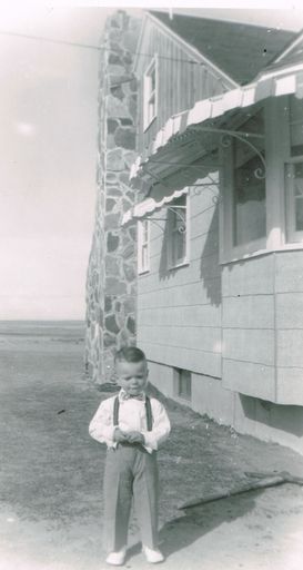 Jerry Wilkie Barnes photo gallery thumbnail 2 of 56