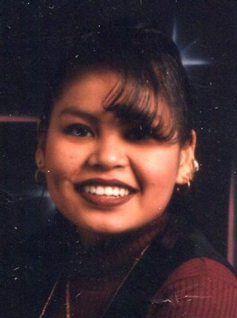 Jennifer Loren Nicholi Profile Photo