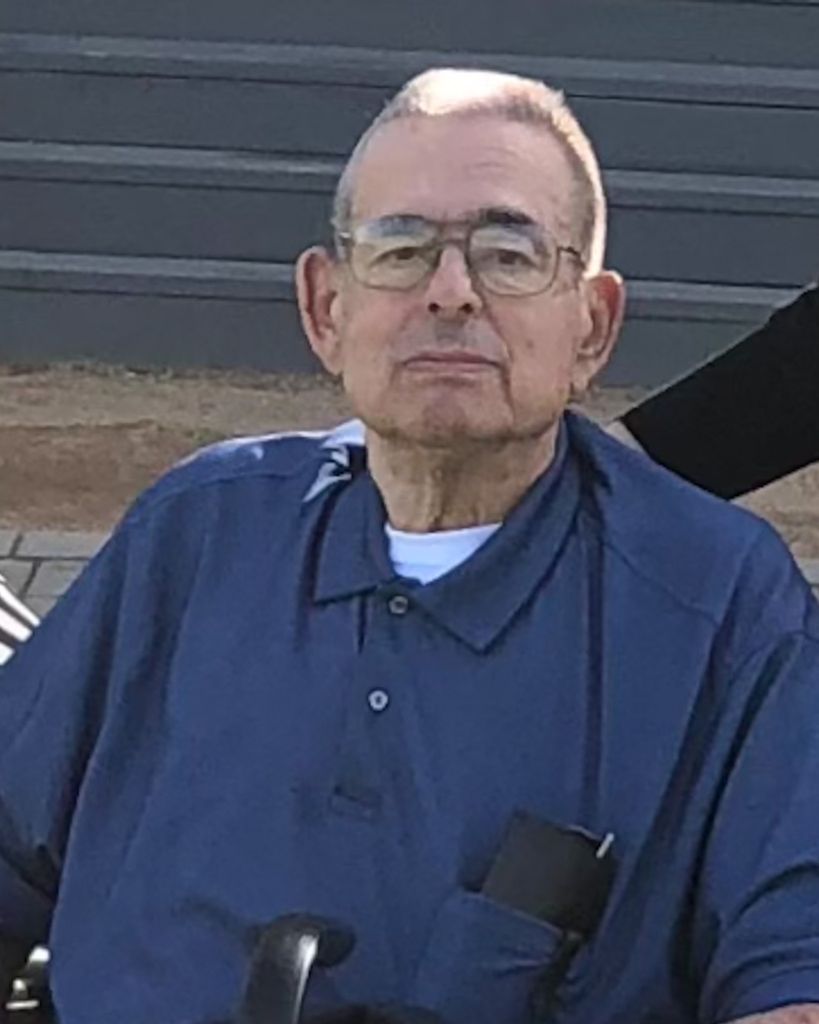 Roy Hammond "Bill" Snyder, III Profile Photo