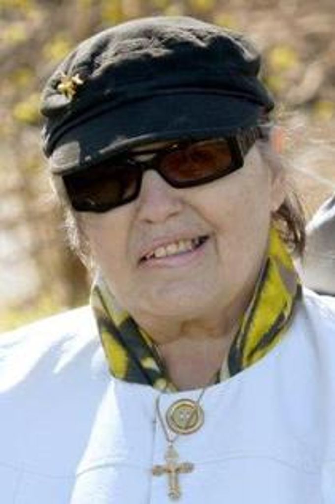 Bonita "Bonnie" (Wannemacher)  Mansfield