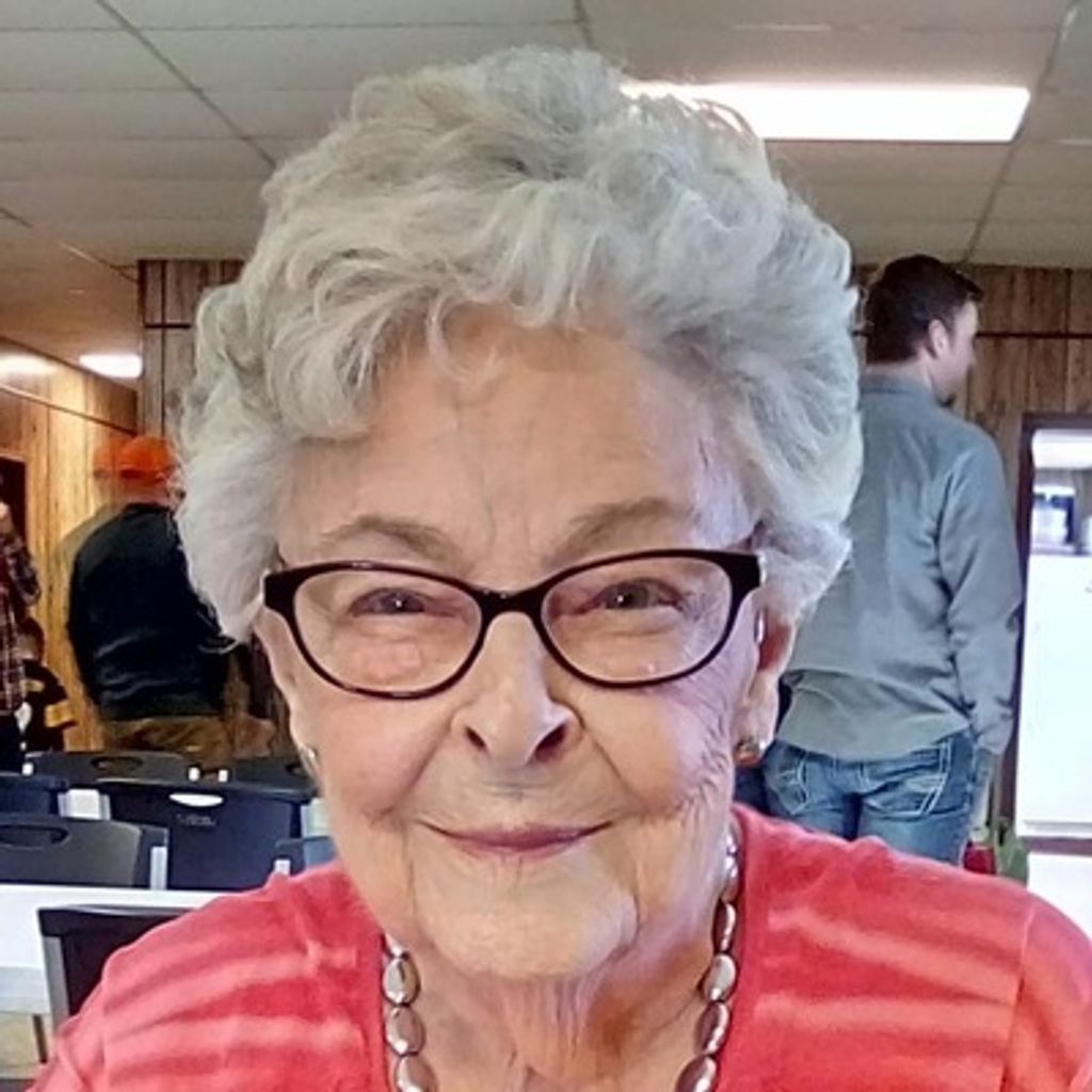 Maxine Leigh Salmans Profile Photo