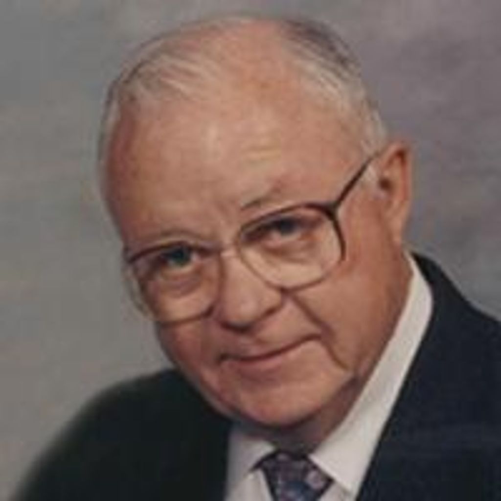 Robert  Emery Macdonald,  Jr.