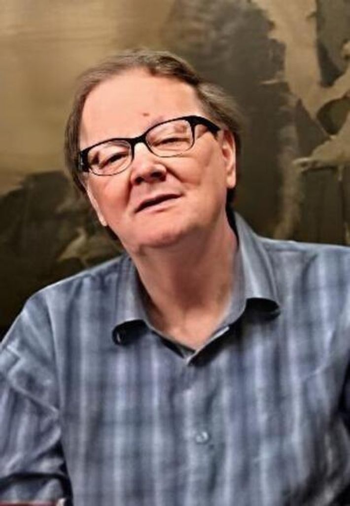 Michael J. Lawell Profile Photo