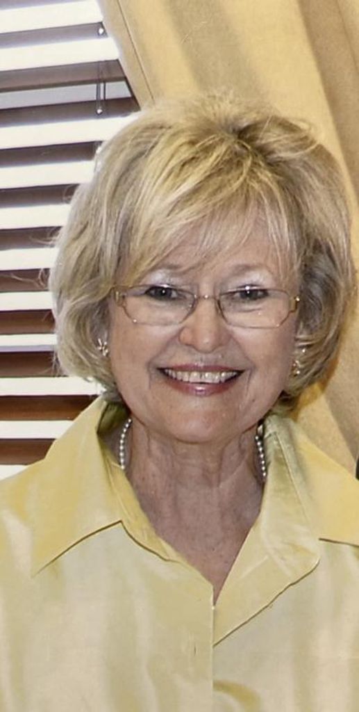 Lannie Gardner Dail Scott Profile Photo
