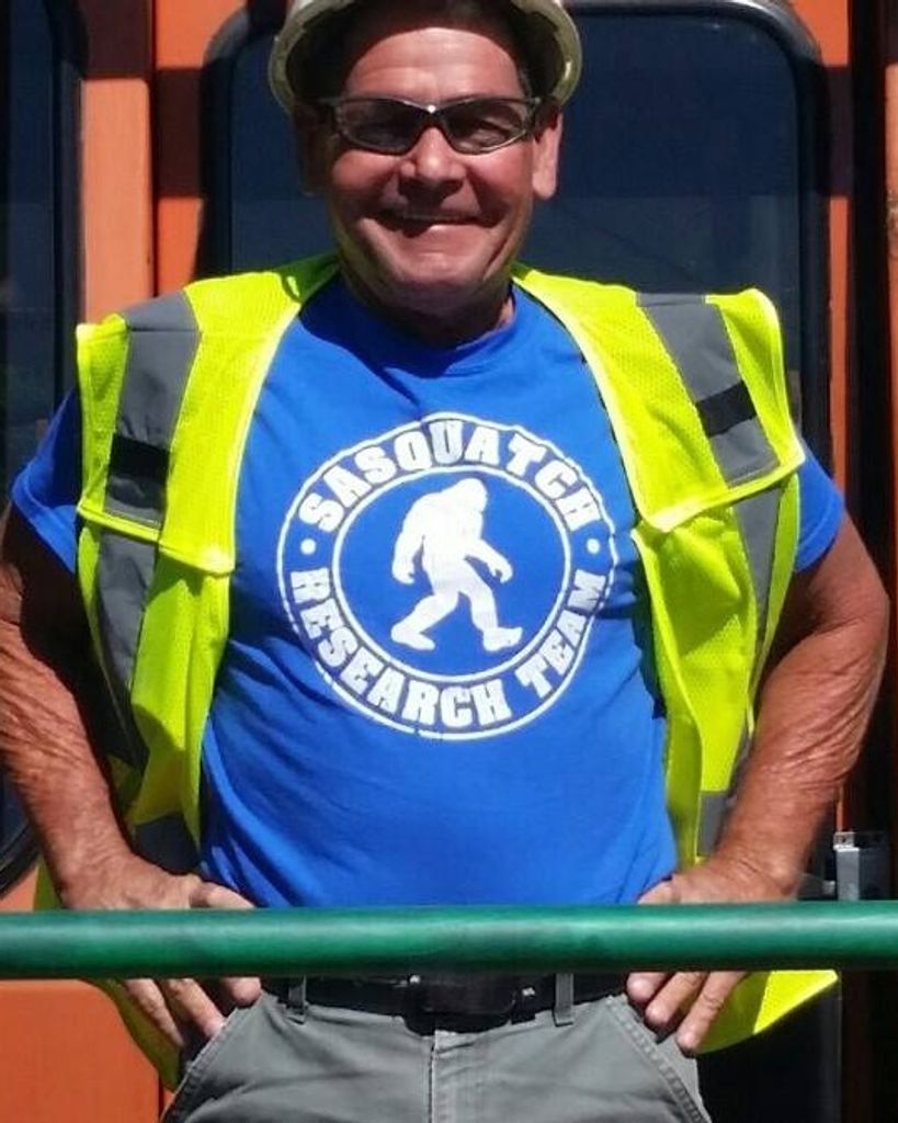 Michael John Hoey Profile Photo