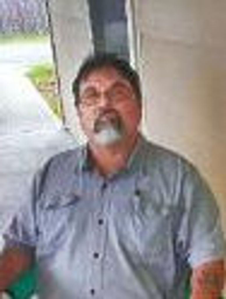 Arnulfo Salazar Profile Photo