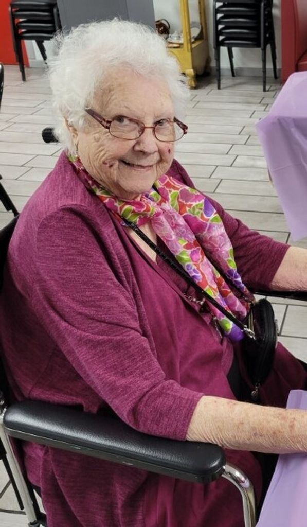 Dorothy Lee Burcham Edwards Profile Photo