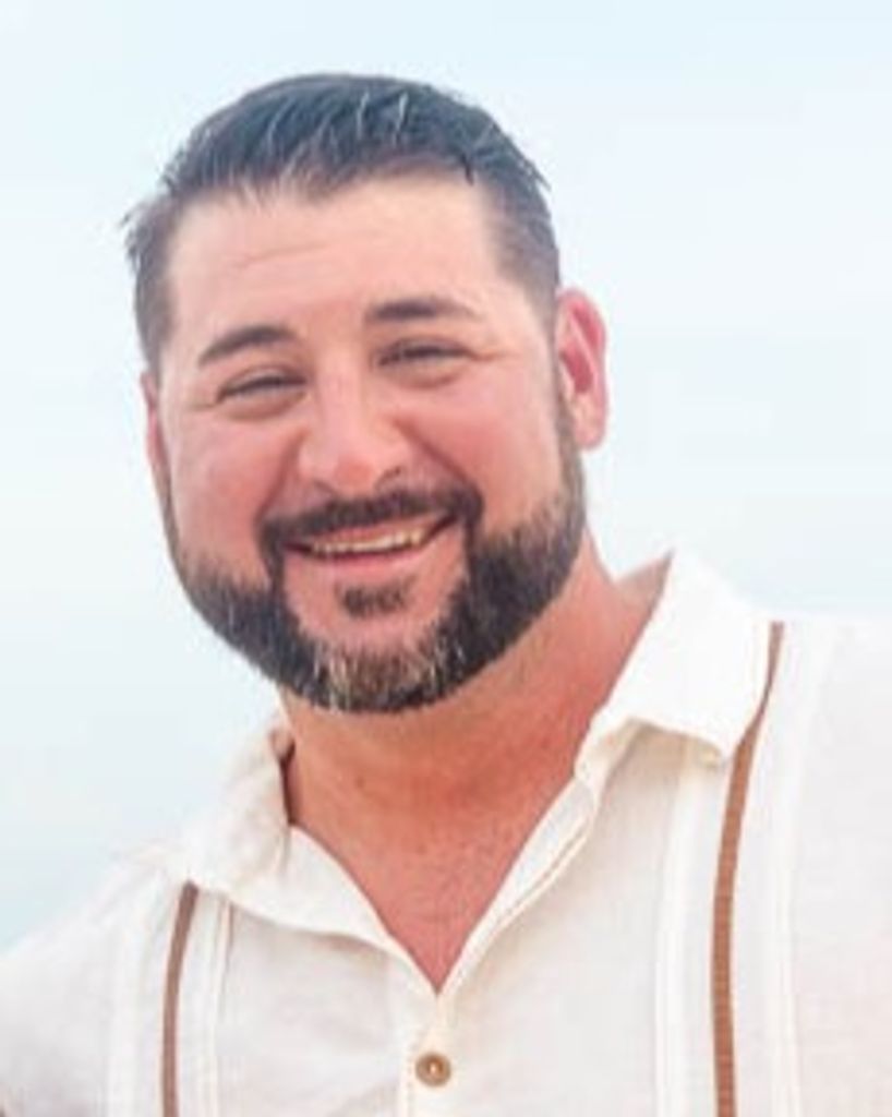 Ryan Curtis Wattigney Profile Photo