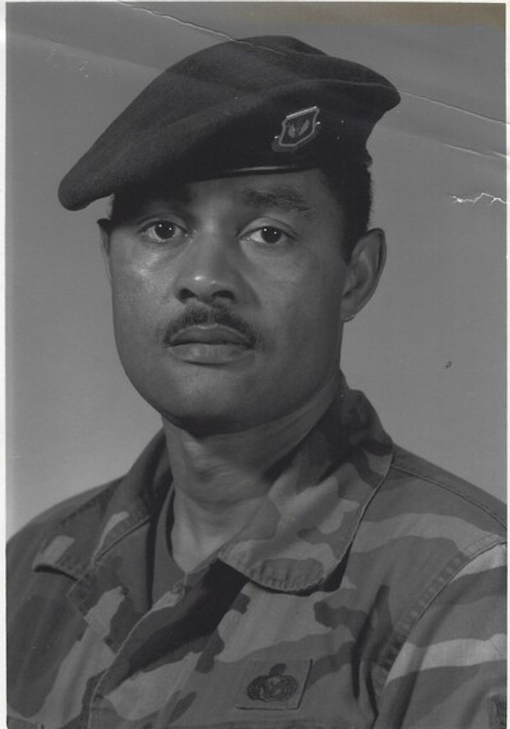 Arnold Bernard Hayes Profile Photo