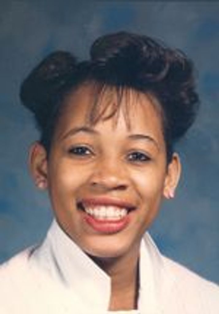 Ms. Caroline Mccloud