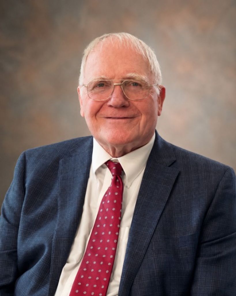 Earl Richard Lubbers Profile Photo