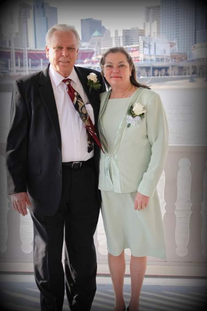 Evelyn "Lyn" Breadon