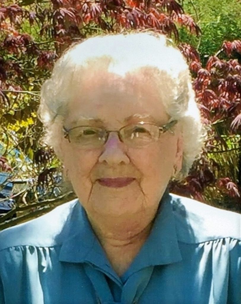 Eileen Vera Eckhouse Profile Photo