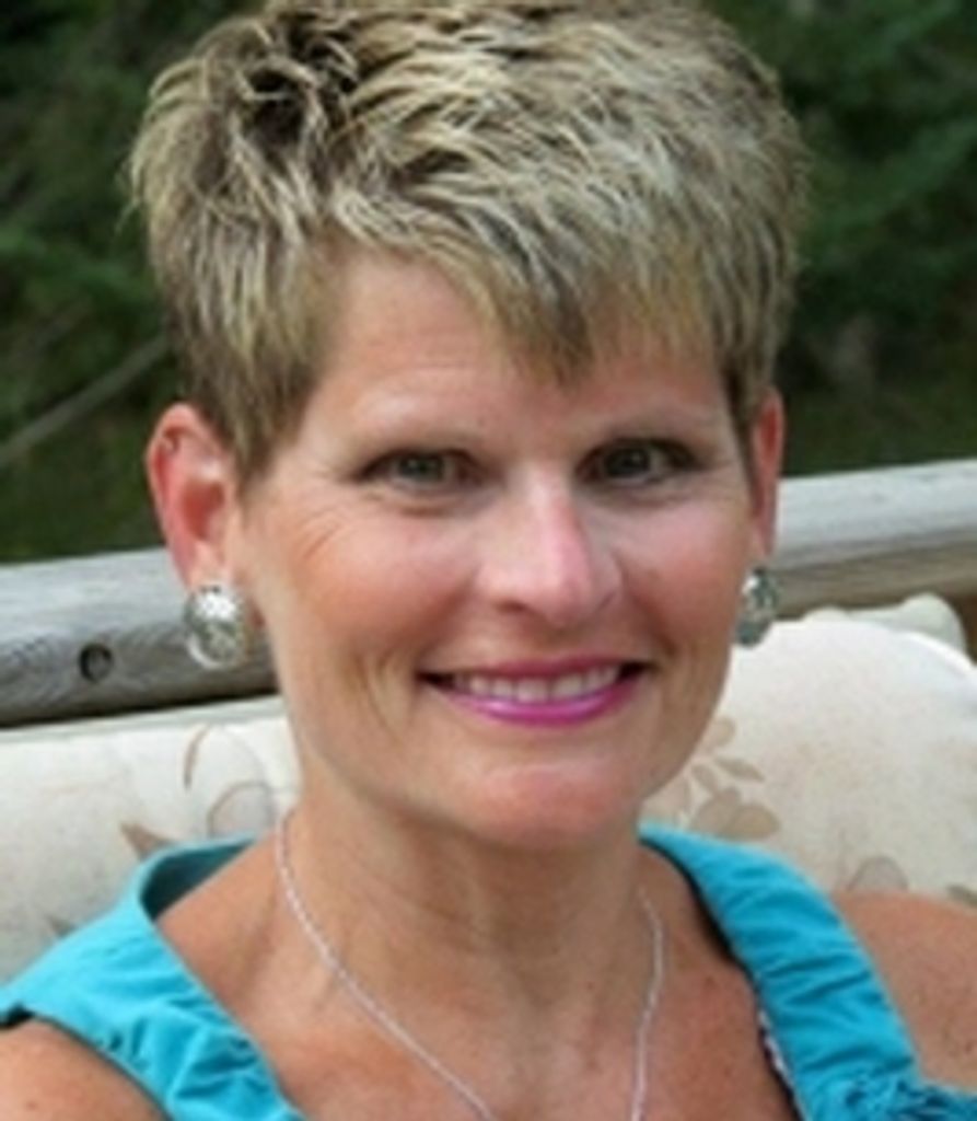 Lisa Janecky Profile Photo