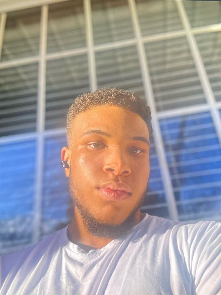 Saybot Layool Robertson Profile Photo