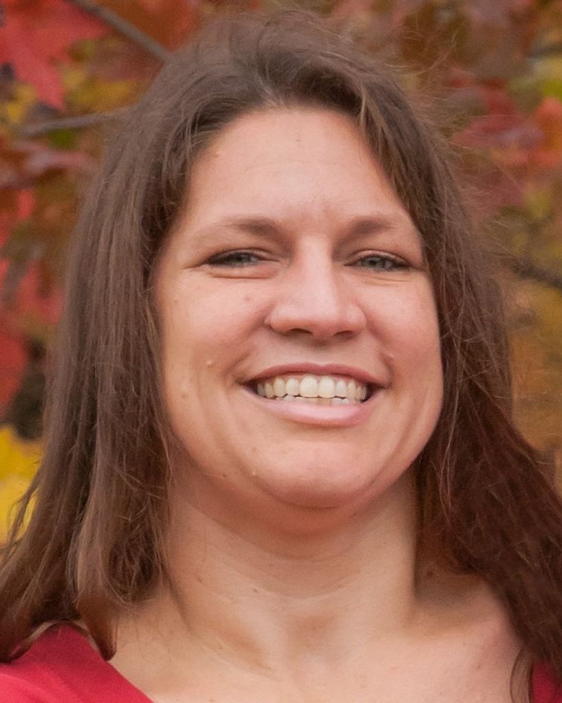 Holly Lynne Peterson