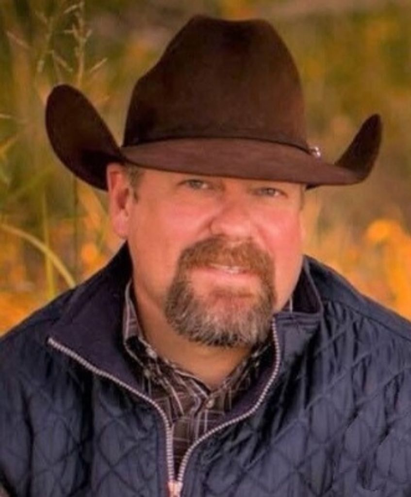 Zachary Benjamin Sadau Profile Photo